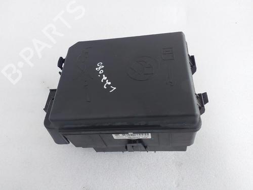 Fuse box OPEL CORSA E (X15) 1.4 Turbo (08, 68) 39068007