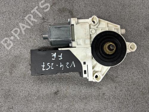 Left front window motor PEUGEOT 407 (6D_) 2.0 (6DRFNB, 6DRFNE) | BP28217027E21 