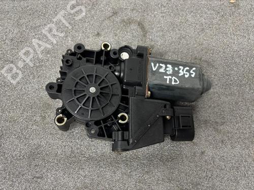 Used Right rear window motor AUDI A4 B5 (8D2) 1.9 TDI (110 hp) 28217032
