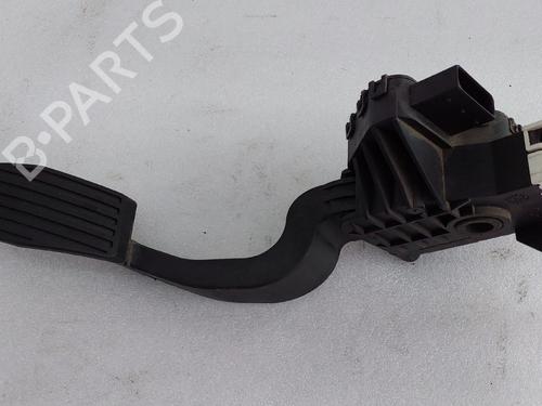 Pedal OPEL CORSA E (X15) 1.4 Turbo (08, 68) 13305804