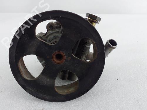 Used Steering pump LAND ROVER DISCOVERY III (L319) 2.7 TD 4x4 (190 hp) 28624893