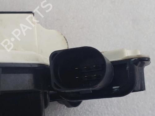 Front right lock VW SCIROCCO III (137, 138) 2.0 TDI | BP28673907C97 