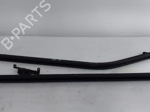 Altro OPEL VIVARO A Bus (X83) 1.9 DTI (F7, J7, A07) CONJUNTO/PORTA LATERAL/DTO