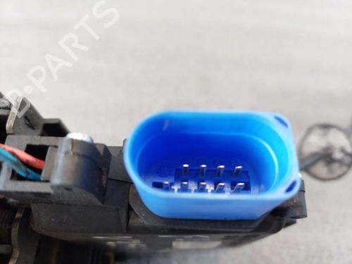 Front left lock VW CADDY III MPV (2KB, 2KJ, 2CB, 2CJ) 2.0 TDI | BP29205692C98 