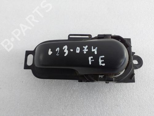 Venstre fortil invendig håndtag NISSAN NV200 Van 1.5 dCi 90 (M20, M20N, M20M) (90 hp) 29423600