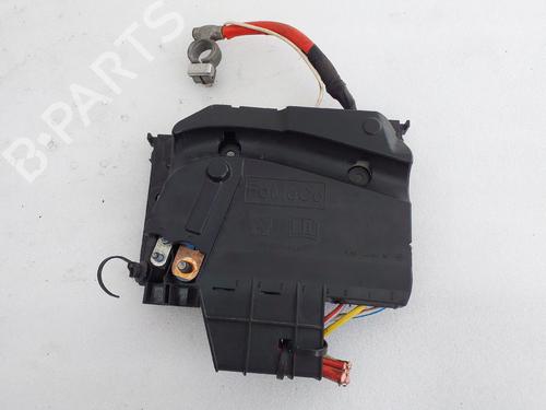 Used Fuse box FORD FOCUS III 1.5 TDCi (120 hp) 29545678