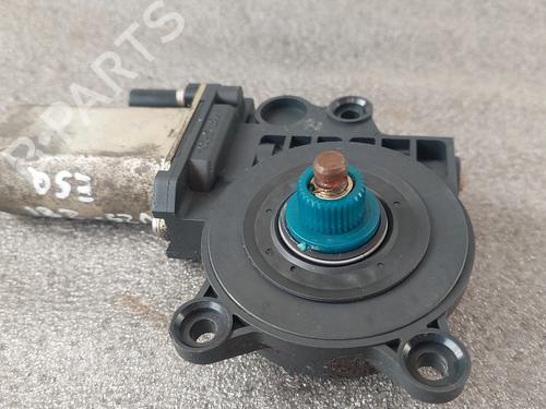 Vindusheismotor venstre foran FORD FIESTA V Van 1.4 TDCi | BP29585726E21 