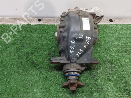 Differential hinten für BMW 1 (F20) 120 d (205 hp) 29806696