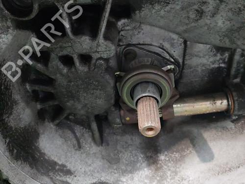 Gearbox CHRYSLER VOYAGER / GRAND VOYAGER III (GS_, NS_) 2.5 TD | BP29806699M3 