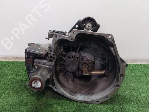 Used Gearbox CHRYSLER VOYAGER / GRAND VOYAGER III (GS_, NS_) 2.5 TD (116 hp) 29806699