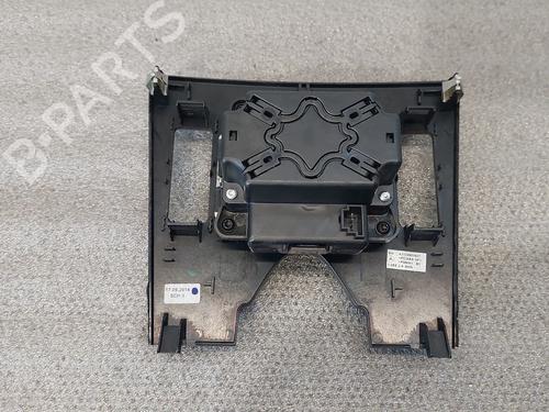 Switch MERCEDES-BENZ E-CLASS (W212) E 220 BlueTEC 4-matic (212.011) | BP29813453I30