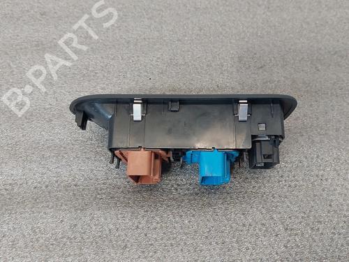 Left front window switch RENAULT CLIO III (BR0/1, CR0/1) 1.2 16V (BR02, BR0J, BR11, CR02, CR0J, CR11) | BP29813456I27 