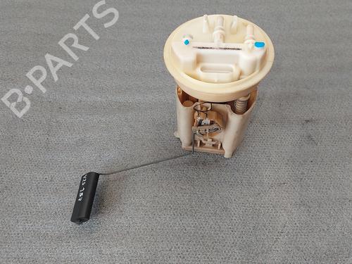 Used Fuel pump VOLVO S40 I (644) 1.6 (109 hp) 29861216