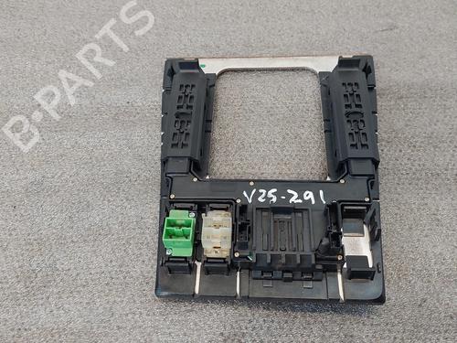 Switch MERCEDES-BENZ C-CLASS T-Model (S202) C 220 T CDI (202.193) | BP29914338I30