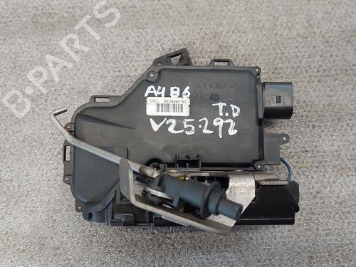 Høyre bak lås AUDI A4 B6 (8E2) 1.6 | BP29923070C99