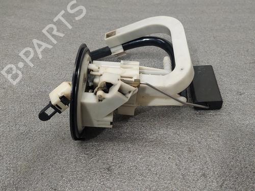 Fuel pump MERCEDES-BENZ C-CLASS (W202) C 250 D (202.125) | BP29958143M76