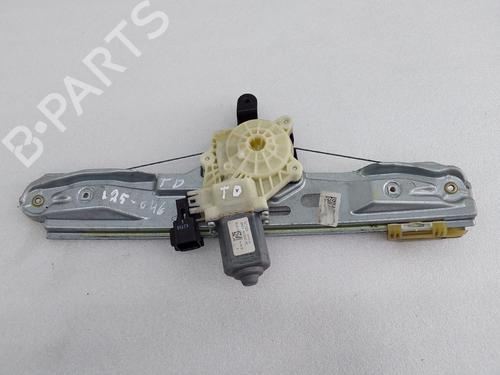 Rudehejsemekanisme Højre bagtil FORD FOCUS III 1.6 TDCi (115 hp) 30129176