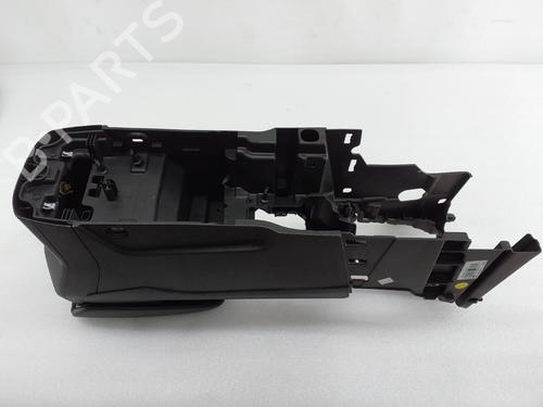 Armrest / Center console FORD FOCUS III 1.6 TDCi | BP30131841I20