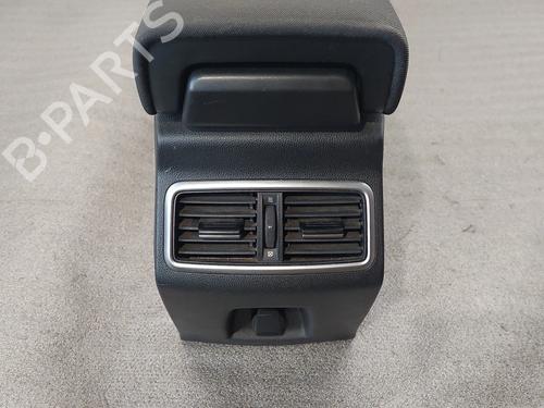 Armrest / Center console RENAULT MEGANE IV Grandtour (K9A/M/N_) 1.5 dCi 110 | BP30159134I20 