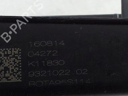 Fuse box BMW X1 (F48) sDrive 18 d | BP30159144E1