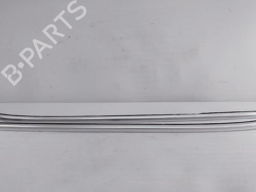 Used Roof bar BMW X1 (F48) sDrive 18 d (150 hp) 30201646