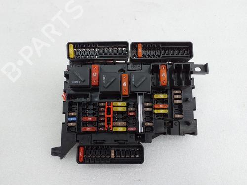 Used Fuse box BMW X1 (F48) sDrive 18 d (150 hp) 30201659