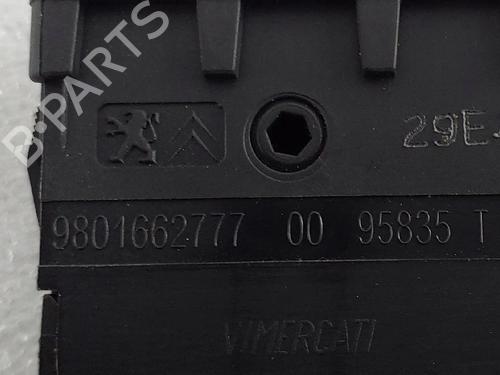 Switch CITROËN C4 CACTUS 1.2 VTi 82 | BP30275788I30 