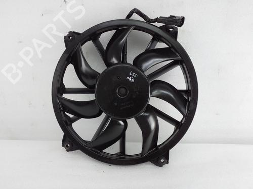 Used Radiator fan PEUGEOT PARTNER Box Body/MPV 1.6 HDi (91 hp) 30308082