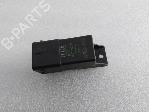 Used Electronic module PEUGEOT 308 SW II (LC_, LJ_, LR_, LX_, L4_) 1.6 HDi / BlueHDi 115 (LCBHXM, LCBHXT) (115 hp) 30352739