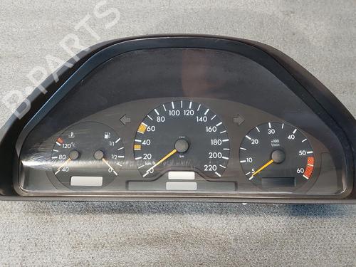 Used Instrument cluster MERCEDES-BENZ E-CLASS (W210) E 220 D (210.004) (95 hp) 30518873