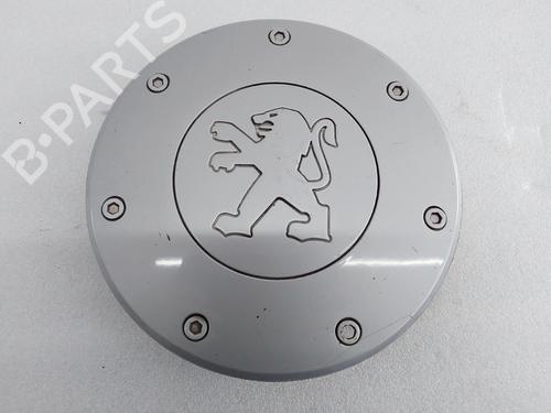 Used Hub cap PEUGEOT PARTNER Box Body/MPV 1.6 HDi (75 hp) 30565332