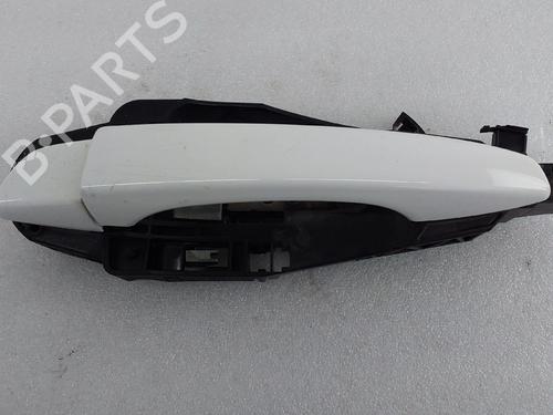 Używane Klamka zewnętrzna drzwi tylnych lewych CITROËN C4 CACTUS 1.2 VTi 82 (82 hp) 30578828