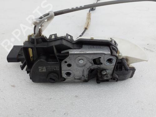Front left lock CITROËN C4 CACTUS 1.2 VTi 82 | BP30578839C98
