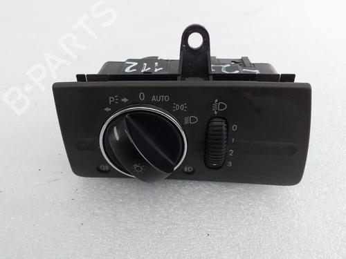 Used Headlight switch MERCEDES-BENZ E-CLASS (W211) E 270 CDI (211.016) (177 hp) 30626662