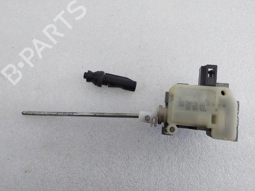 Moteur de trappe à carburant SKODA OCTAVIA II (1Z3) 1.9 TDI (105 hp) 30626677