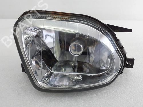 Used Right front fog light MERCEDES-BENZ E-CLASS (W211) E 270 CDI (211.016) (177 hp) 30626683