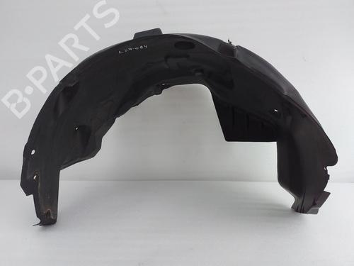 Used Wheel arch LAND ROVER DISCOVERY III (L319) 2.7 TD 4x4 (190 hp) 30700404