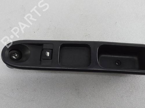 Used Right front window switch PEUGEOT 207 Hatchback Van (WA_, WC_) 1.4 HDi (68 hp) 30712157