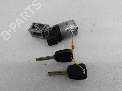 Used Ignition barrel PEUGEOT 207 Hatchback Van (WA_, WC_) 1.4 HDi (68 hp) 30712173