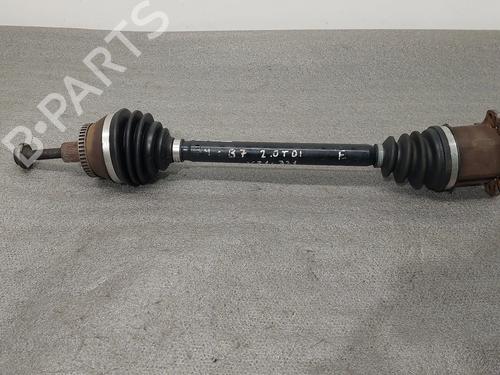 Used Left front driveshaft AUDI A4 B7 Avant (8ED) 2.0 TDI (140 hp) 30713590