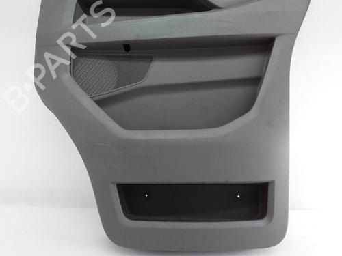 Tapicerka drzwi przednich prawych VW CRAFTER 30-50 Van (2E_) | BP30734137C59