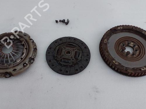 Andre RENAULT CLIO IV (BH_) 1.5 dCi 90 (90 hp) 30752438