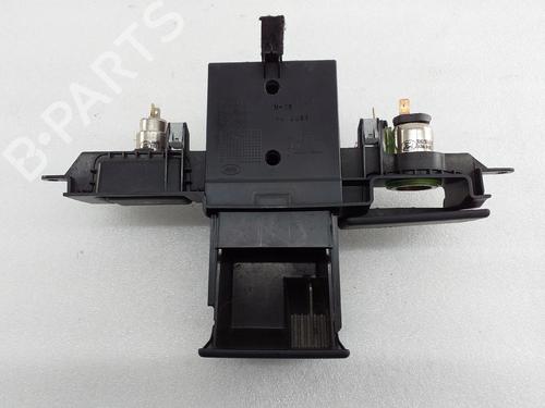 Aschenbecher LAND ROVER DISCOVERY III (L319) 2.7 TD 4x4 | BP30834427I30