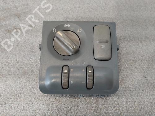 Used Headlight switch VOLVO V40 Estate (645) 1.9 TD (90 hp) 30837227