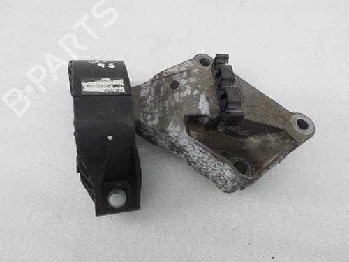 Used Engine mount DACIA SANDERO II TCe 90 (B8M1, B8MA, B8AC) (90 hp) 30839008