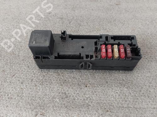 Used Fuse box MERCEDES-BENZ C-CLASS (W202) C 220 CDI (202.133) (125 hp) 30848873