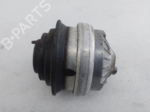 Used Engine mount MERCEDES-BENZ E-CLASS (W211) E 270 CDI (211.016) (177 hp) 30852626