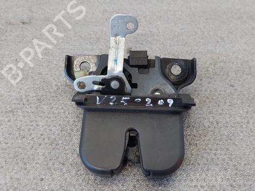 Used Tailgate lock AUDI A3 (8L1) 1.9 TDI (90 hp) 30853632