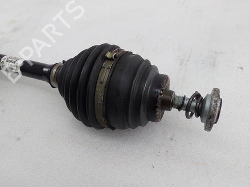 Półoś przednia lewa BMW X1 (F48) sDrive 18 d | BP30881793M38