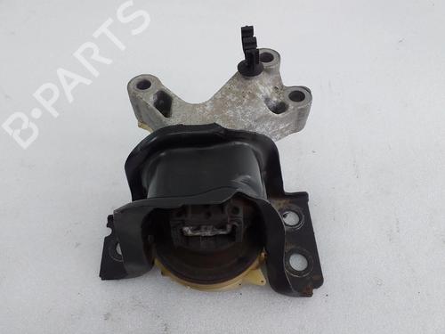 Used Engine mount DACIA LODGY (JS_) 1.2 TCe (JSAY, JSM0) (115 hp) 30881799